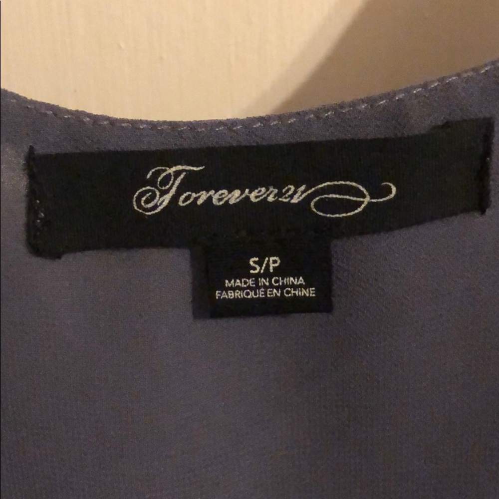 Flowy top - Picture 2 of 2